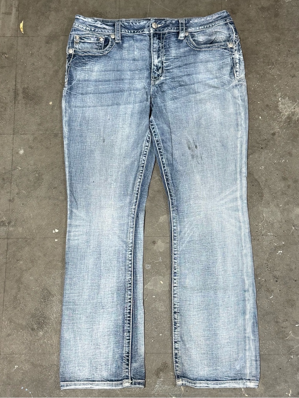 Vintage Y2K Miss Me Jeans Womens 36 x 30 Curvy Tailored Boot Rhinestone Flared